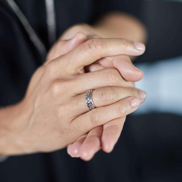 130 Ring Female CROSSLINE Collection