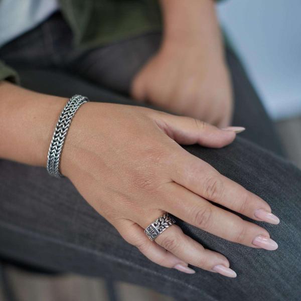 135 Ring Female EIGHTY EIGHT Collection