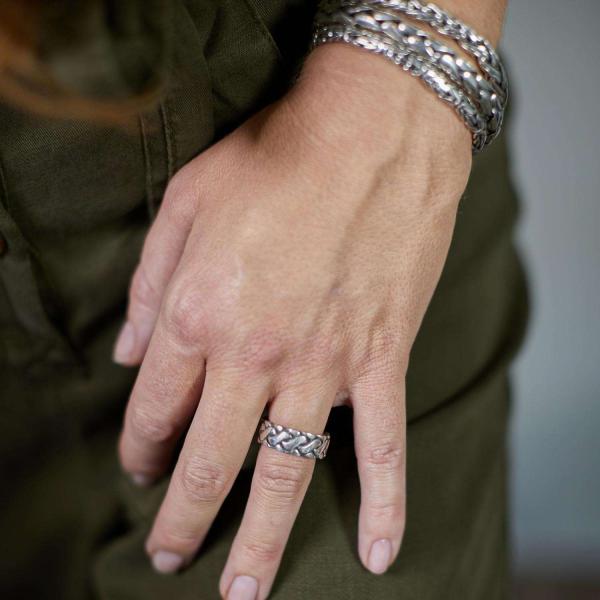 160 Ring Female FOX Collection