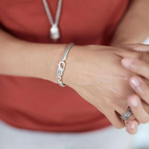 332 Bracelet Female ALPHA Collection