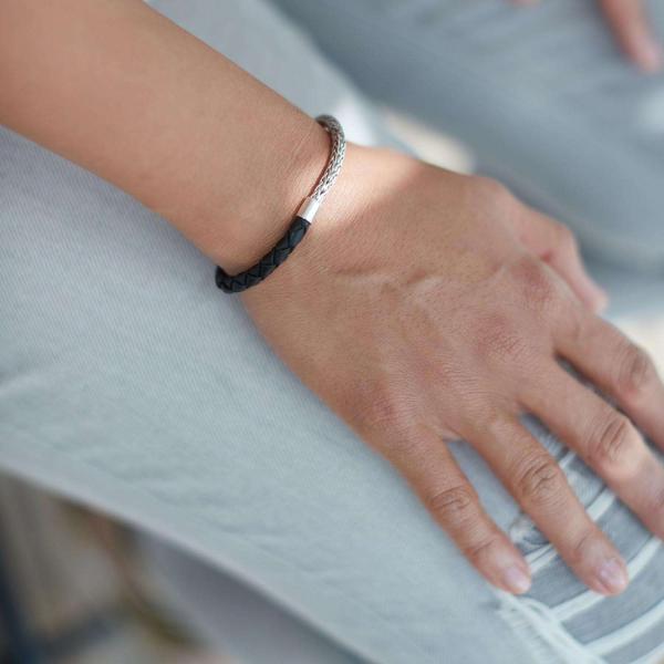 355BLK Bracelet Black Female ROOTS Collection