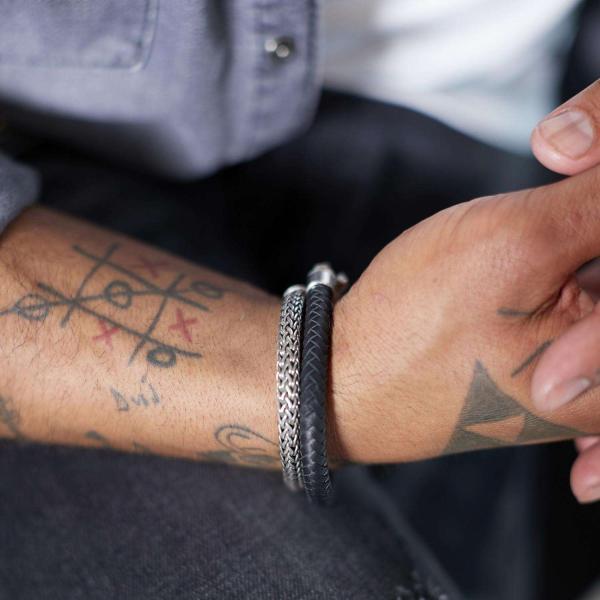 370BLK Wrap Black Male ROOTS Collection