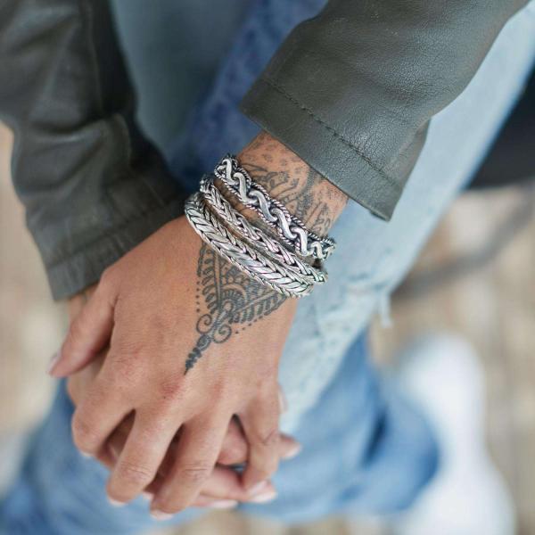 379 Bracelet Female ZIPP Collection