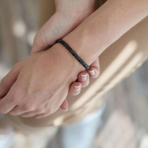 830BBR Bracelet Black-Brown Female ROOTS Collection