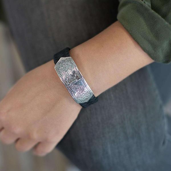 840BLK Black Female CLASSIC CHEVRON Collection