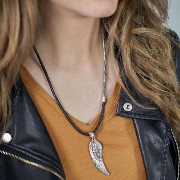 S12 Pendant Female WILD HEART Collection