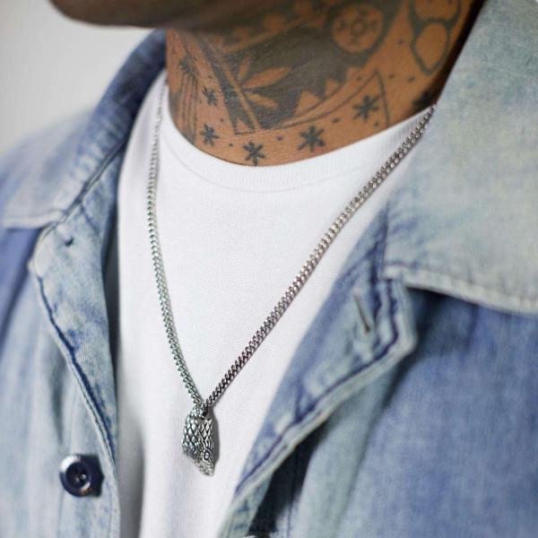 S26 Silver Collier Male