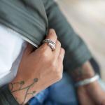 S28 Silver Snake Ring Female